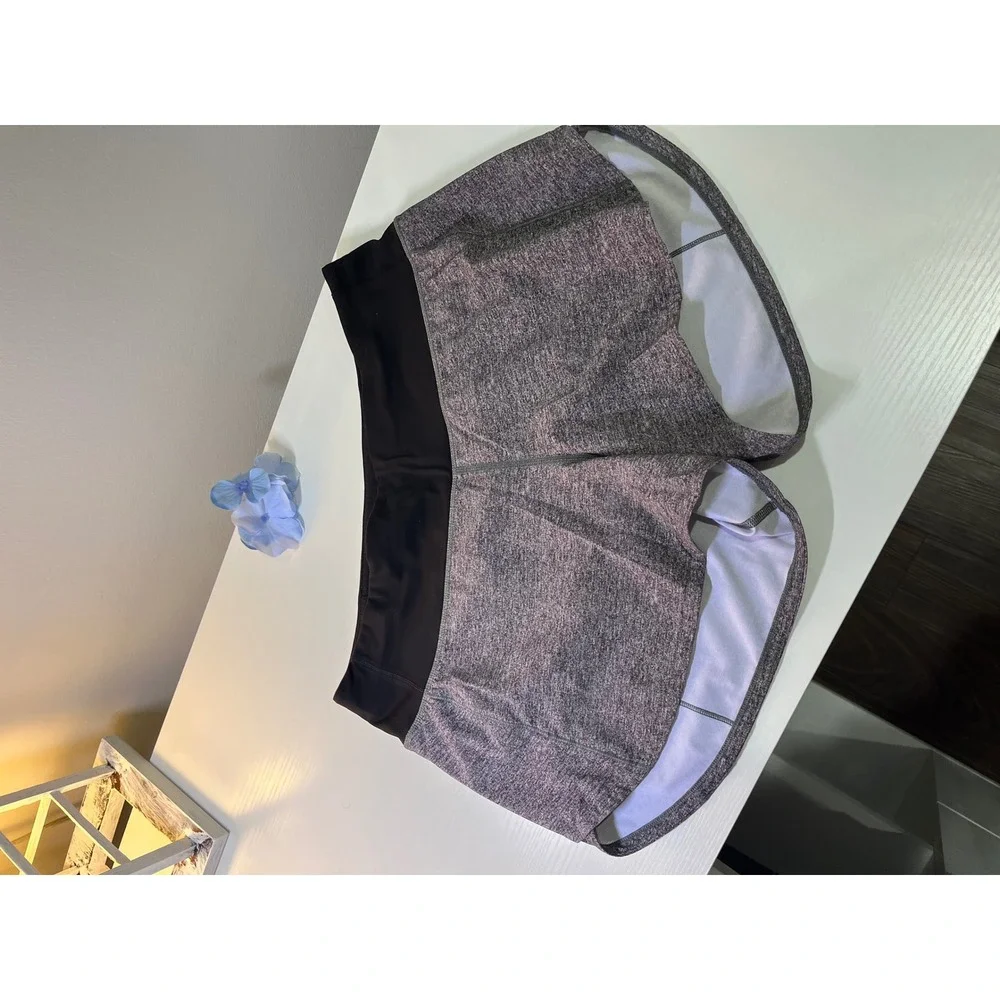 Lululemon Speed Up Mid-Rise Lined Short 4 Heathered Gray Black Size 8 W7AVNT - Picture 5 of 9